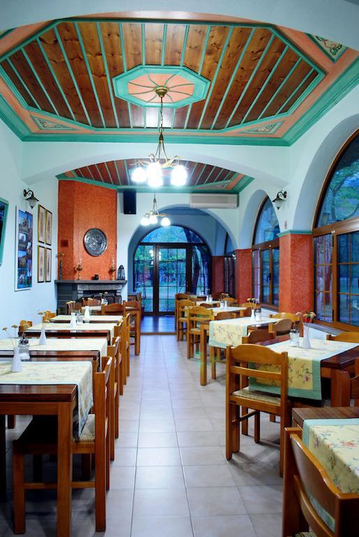 Hotel Faraggi Kleidonia Bagian luar foto