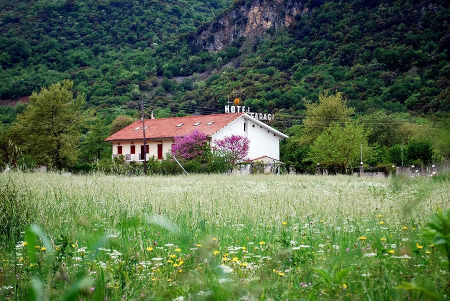 Hotel Faraggi Kleidonia Bagian luar foto